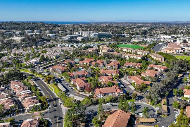UNIT-95 - 4045 Carmel View Rd, Condo with 2 bedrooms, 2 bathrooms and 1 parking in San Diego CA | Image 30