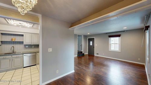 3131 Bushmill Park, Louisville, KY, 40241-2196 | Card Image