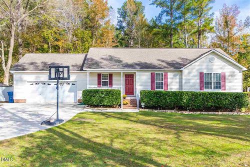 105 Webfoot Dr, Garner, NC, 27529-6737 | Card Image