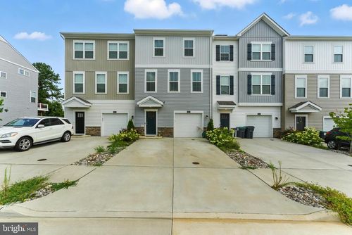 406 Honeyberry Ln, FREDERICKSBURG, VA, 22405-1295 | Card Image