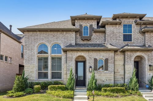 2624 Fiddler Way, Mckinney, TX, 75071-2392 | Card Image