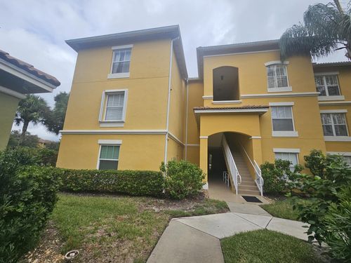 apt-301-5050 Fairways Cir, Vero Beach, FL, 32967-7450 | Card Image