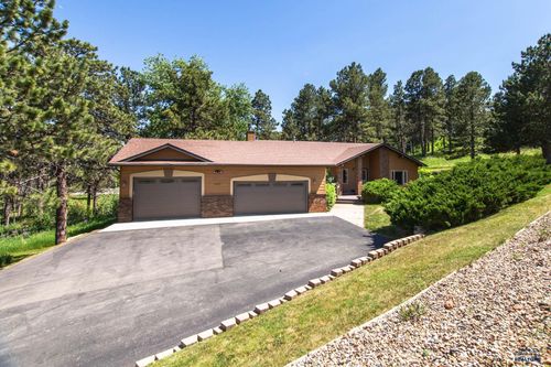 4502 Carriage Hills Dr, Rapid City, SD, 57702 | Card Image