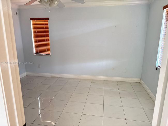 34 - 6565 W 26 Th Dr, Condo with 2 bedrooms, 2 bathrooms and null parking in Hialeah FL | Image 17