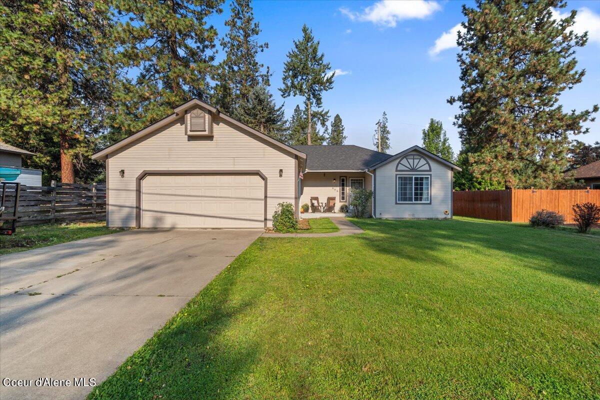 Division St, Pinehurst, ID 83850