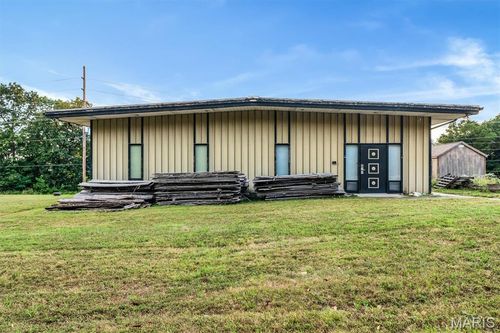 3010 Sherri Ln, Imperial, MO, 63052-1314 | Card Image