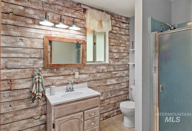 9 Red Fox Dr, House other with 2 bedrooms, 2 bathrooms and null parking in Cascade ID | Image 16