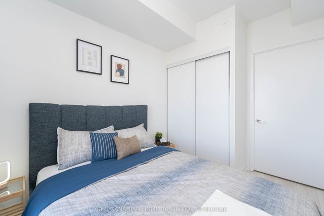 1511 - 8 Tippett Rd, Condo with 2 bedrooms, 2 bathrooms and null parking in Toronto ON | Image 23