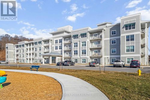 305-100 The Promenade, Port Stanley, ON, N5L0B7 | Card Image