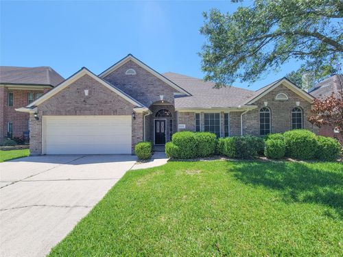 18511 Falcon Crest Dr, Humble, TX, 77346-8226 | Card Image