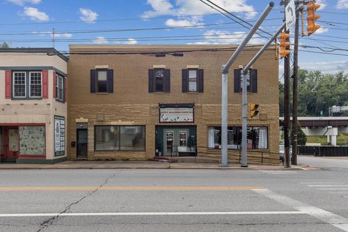 594 National Rd, Wheeling, WV, 26003-6541 | Card Image