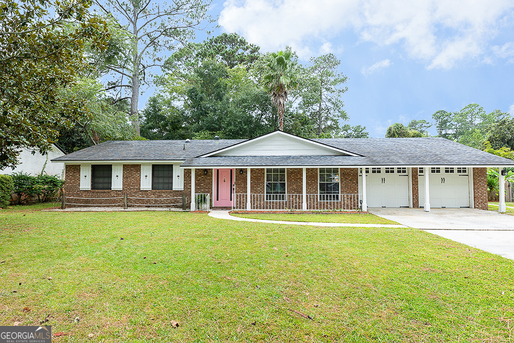 Largo Dr, Savannah, GA 31419