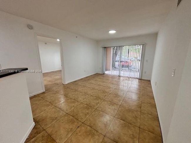APT-101 - 4190 San Marino Blvd, Condo with 2 bedrooms, 2 bathrooms and null parking in West Palm Beach FL | Image 10