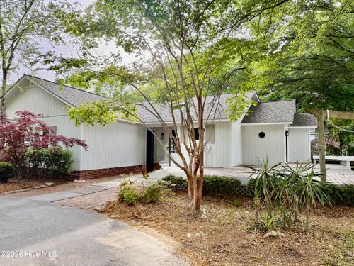 8413 Bald Eagle Ln, Wilmington, NC, 28411-9312 | Card Image