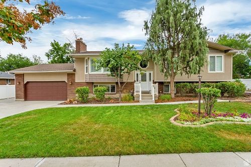 1737 E Sunrise Meadow Dr, Sandy, UT, 84093-2440 | Card Image