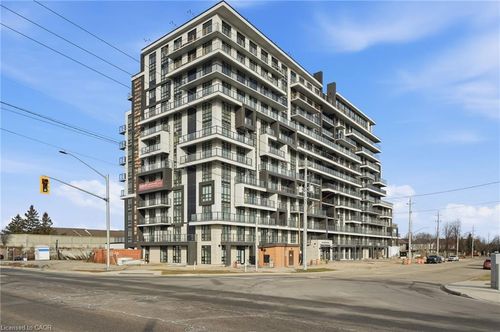 {{alt}} | Card Image