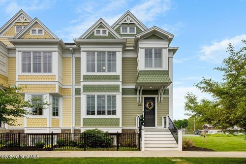 108 Division St, Saratoga Springs, NY, 12866 | Card Image
