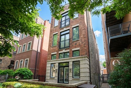 3-929 W George St, Chicago, IL, 60657-7459 | Card Image