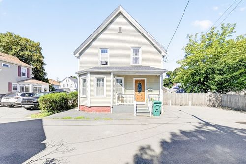22 Emerson Pl, Lynn, MA, 01902-1118 | Card Image