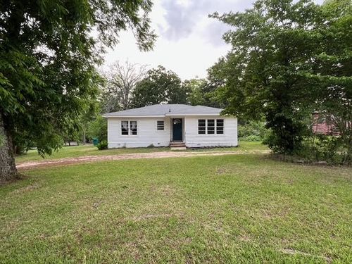 405 Walnut St, Hughes Springs, TX, 75656 | Card Image
