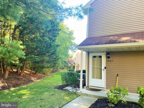 b-1906 Sedgefield Dr, Mount Laurel, NJ, 08054-1860 | Card Image