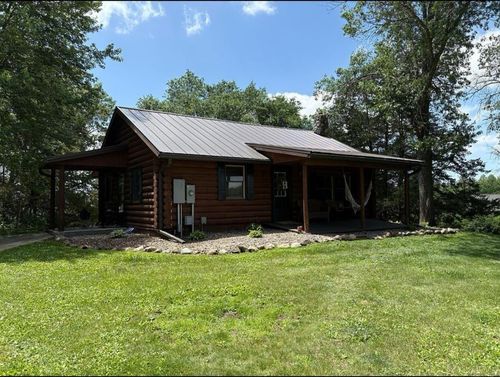 1691 Augusta Road, Decorah, IA, 52101 | Card Image