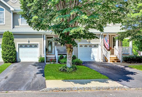 128-128 Blair Rd, East Setauket, NY, 11733-4126 | Card Image