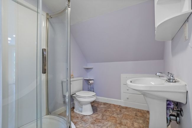 8 Winthrop Ave, House other with 5 bedrooms, 4 bathrooms and 4 parking in Bedford MA | Image 33
