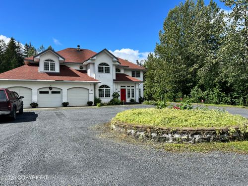 33780 Bear Lake Rd, Seward, AK, 99664-9623 | Card Image