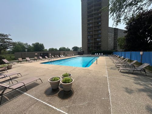 apt-709-6833 Kedzie Ave, Chicago, IL, 60645-2879 | Card Image