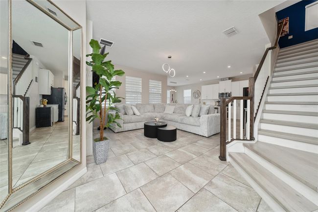 2424 Varenna Loop, House other with 3 bedrooms, 3 bathrooms and null parking in KISSIMMEE FL | Image 21