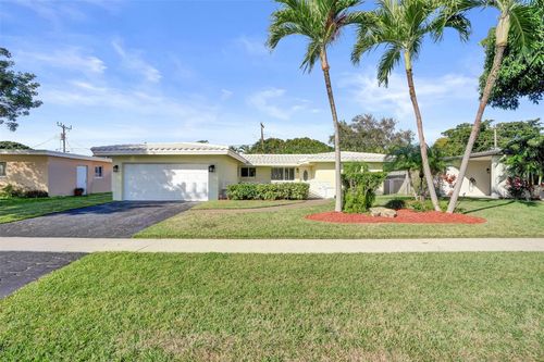 2241 Ne 61st Ct, Fort Lauderdale, FL, 33308-2223 | Card Image