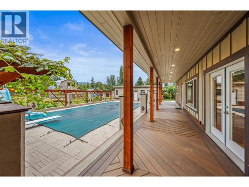 5936 Highway 6, Coldstream, BC, V1B3C8 | Card Image