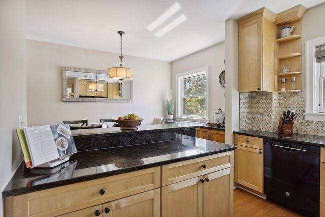APT-304 - 79 Western Ave N, Condo with 2 bedrooms, 2 bathrooms and null parking in Saint Paul MN | Image 14