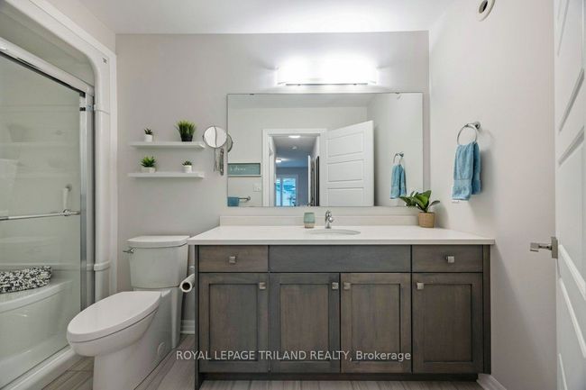 25 Feathers Cross, House attached with 4 bedrooms, 3 bathrooms and 2 parking in St Thomas ON | Image 22