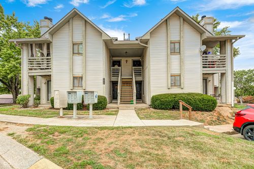 apt-d-2922 Eagles Crest Cir, Indianapolis, IN, 46214-1582 | Card Image