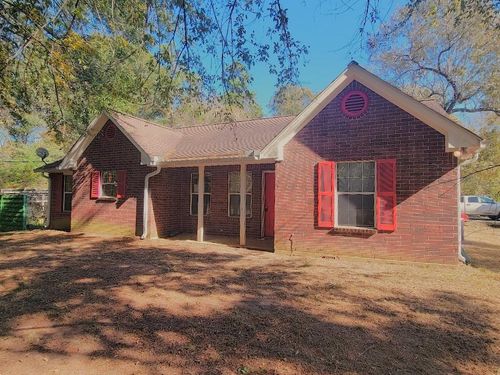 1801 Coe Rd, Pinehurst, TX, 77362-2535 | Card Image