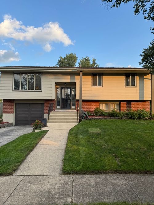 3511 Hazel Ln, Hazel Crest, IL, 60429-1613 | Card Image