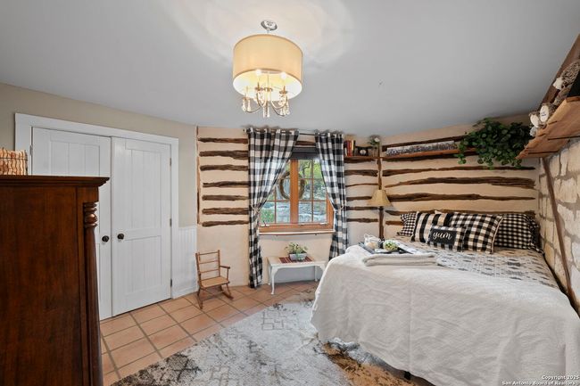 110 Apacheria Pass W, House other with 3 bedrooms, 3 bathrooms and null parking in Comfort TX | Image 29