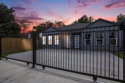 b-3652 Seabrook St, Houston, TX, 77021-5617 | Card Image