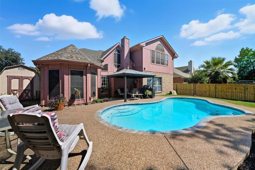 1164 Breezewood Dr, Lewisville, TX, 75077-2937 | Card Image