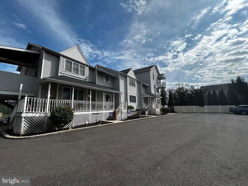 apt-3-480 E Main St, COLLEGEVILLE, PA, 19426-3604 | Card Image