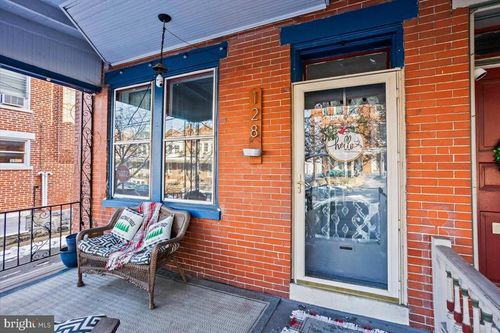 128 E Ross St, LANCASTER, PA, 17602-1927 | Card Image