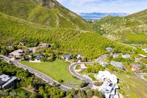 326 S Maryfield Dr, Salt Lake City, UT, 84108-1540 | Card Image