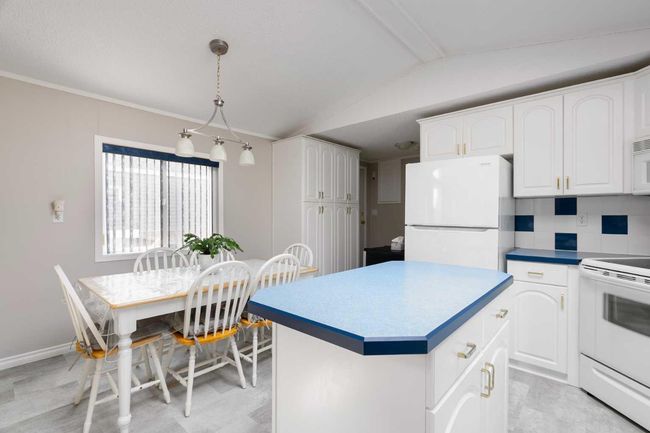 168 Clausen Crescent, House other with 3 bedrooms, 2 bathrooms and 4 parking in Fort Mcmurray AB | Image 13