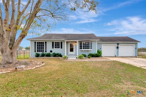 4002 Callis St, Victoria, TX, 77901-1453 | Card Image