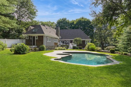 14 Vista Ct, Pleasantville, NY, 10570-1425 | Card Image
