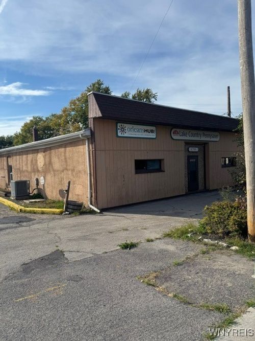 178 N Main St, Albion, NY, 14411-1063 | Card Image