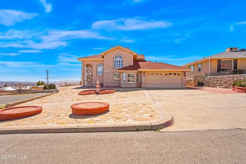 2524 Memphis Ave, El Paso, TX, 79930-1826 | Card Image