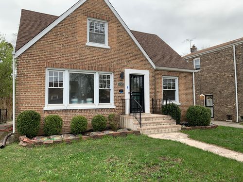 9825 S Avalon Ave, CHICAGO, IL, 60628-1627 | Card Image